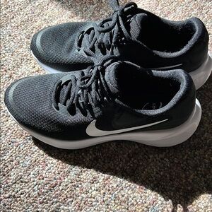 Nike sneakers size 8
